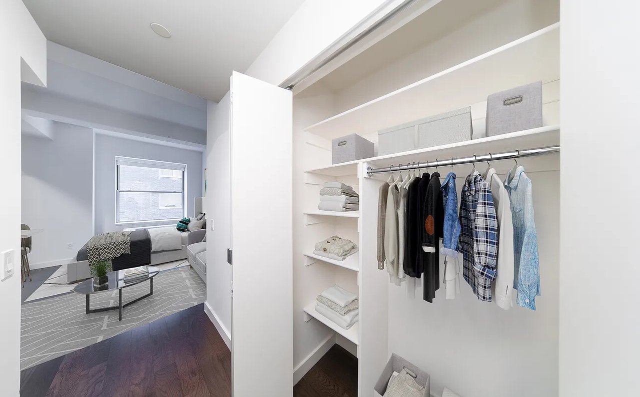 116 John Street, Apt 1613