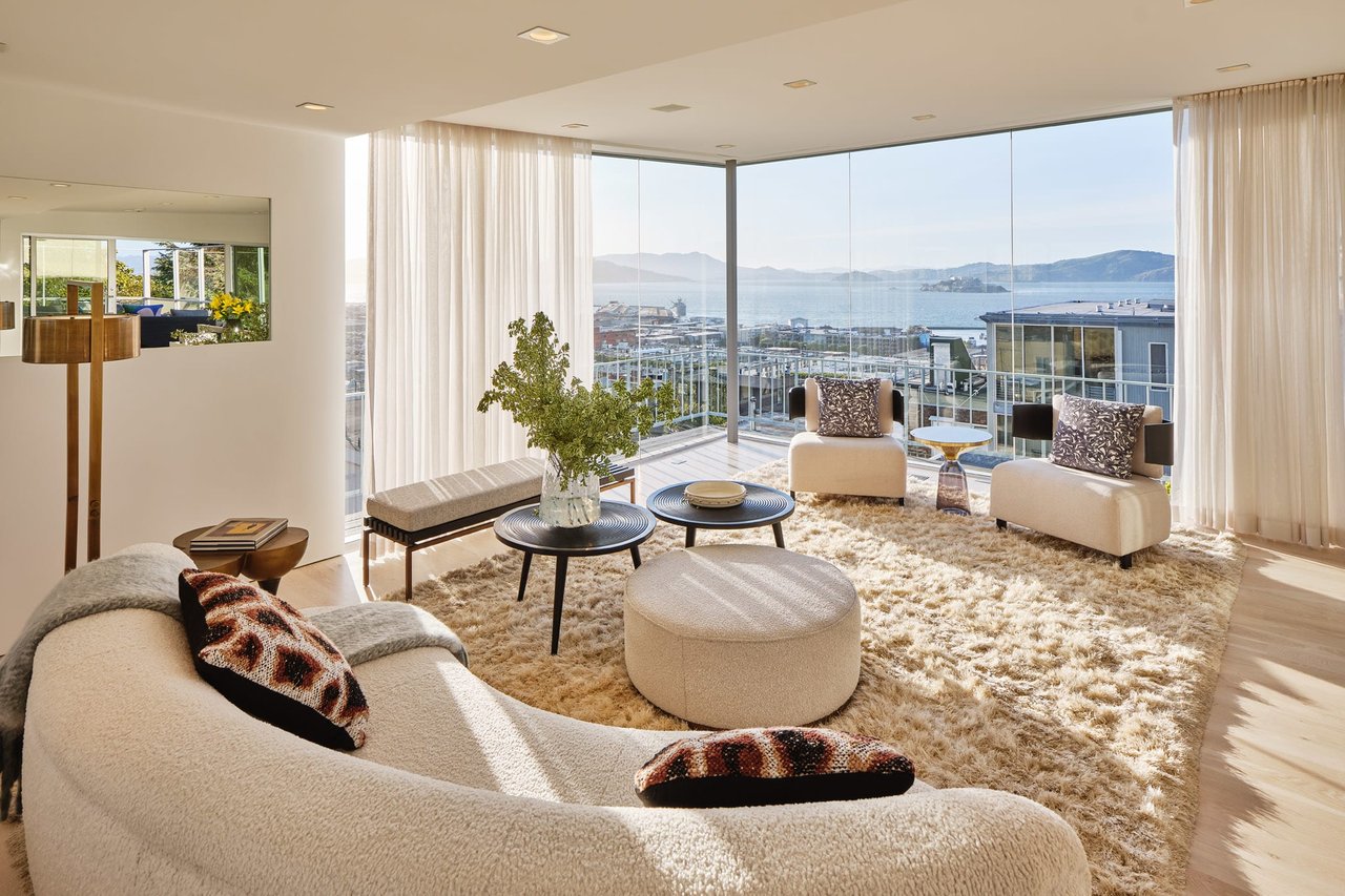 Telegraph Hill Masterpiece
