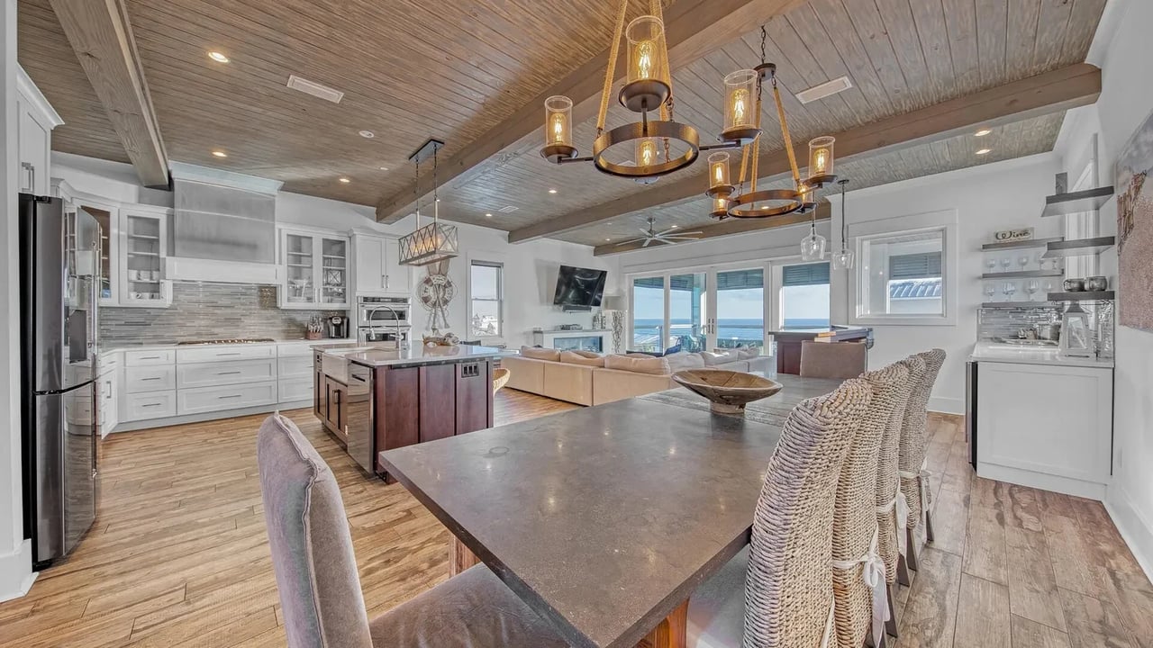 64 Emerald Cove Lane South