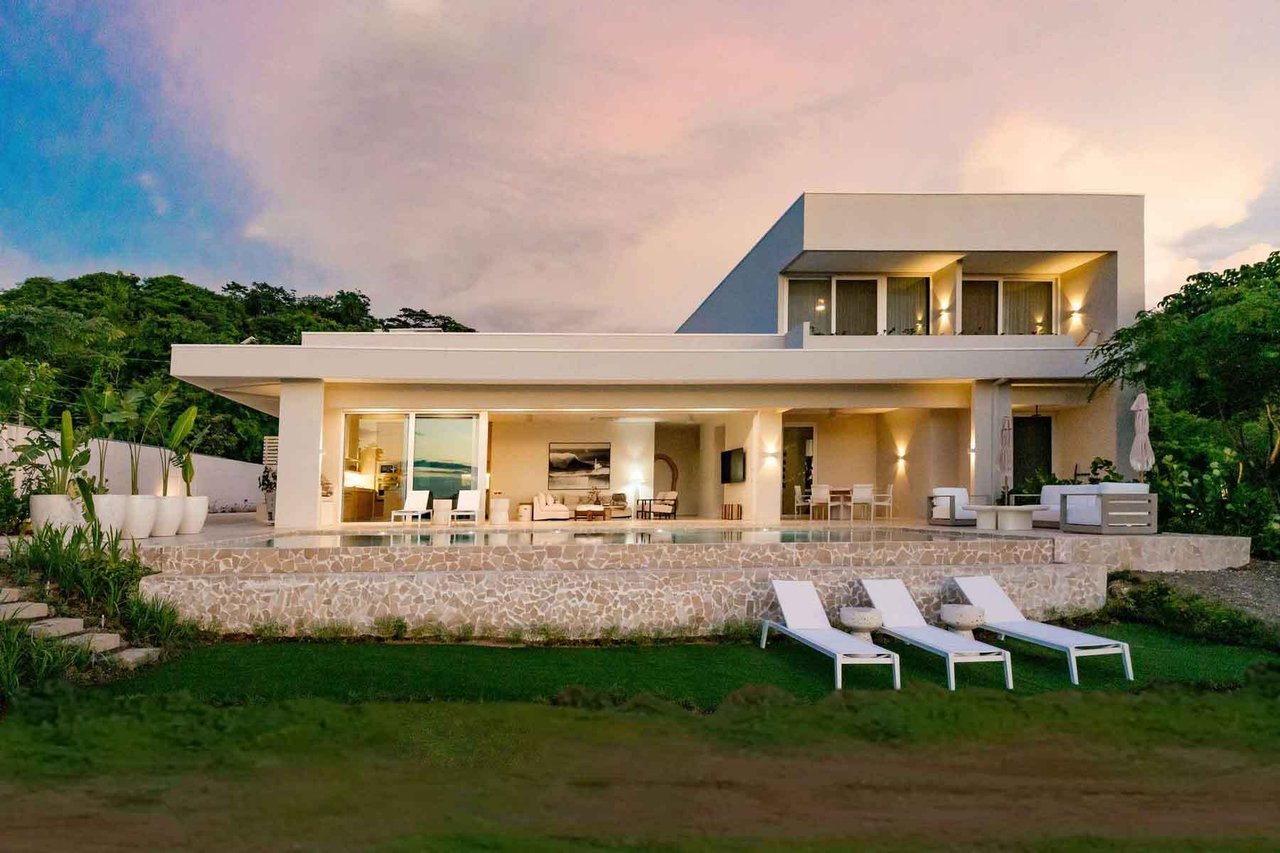 Award Winning Minimalist Estate, Flamingo, Guanacaste