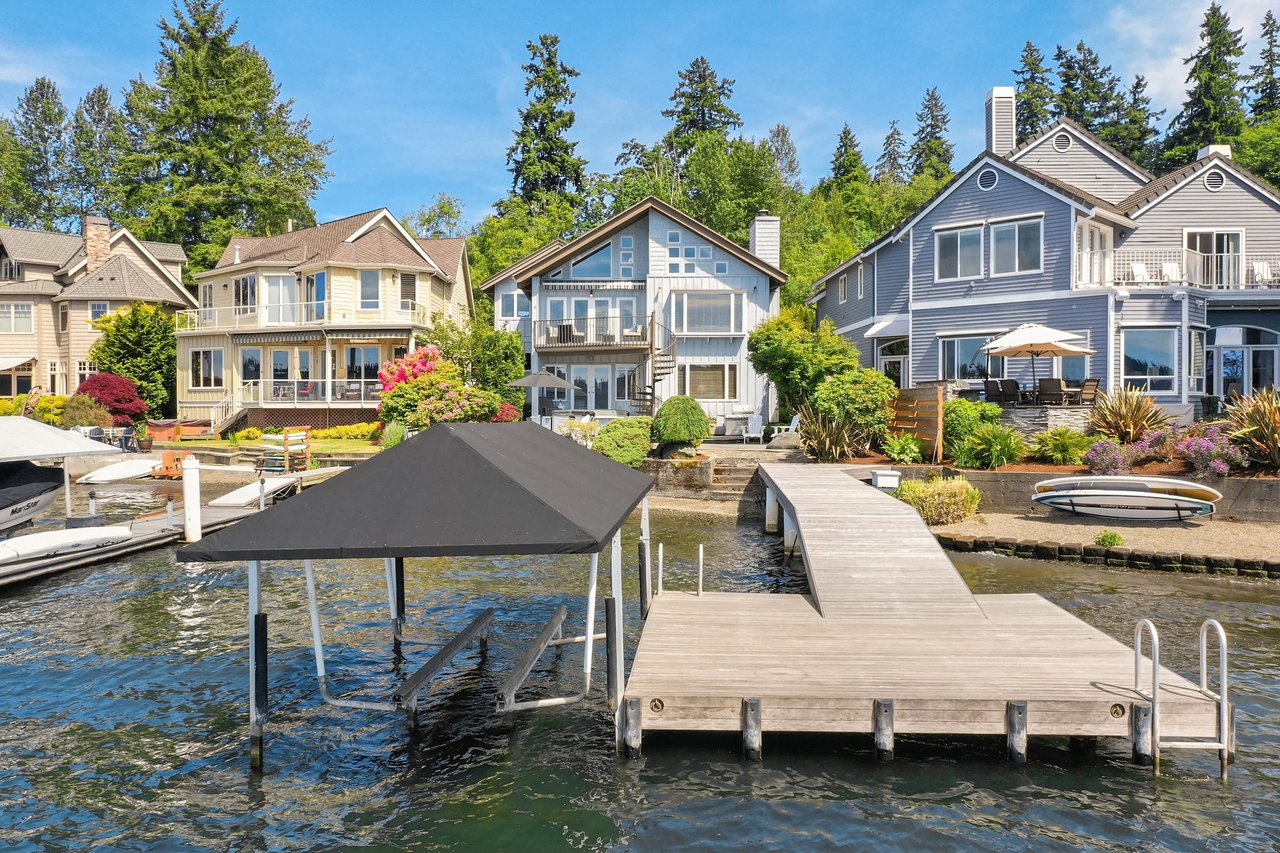 1221 E Lake Sammamish Shore Lane SE 