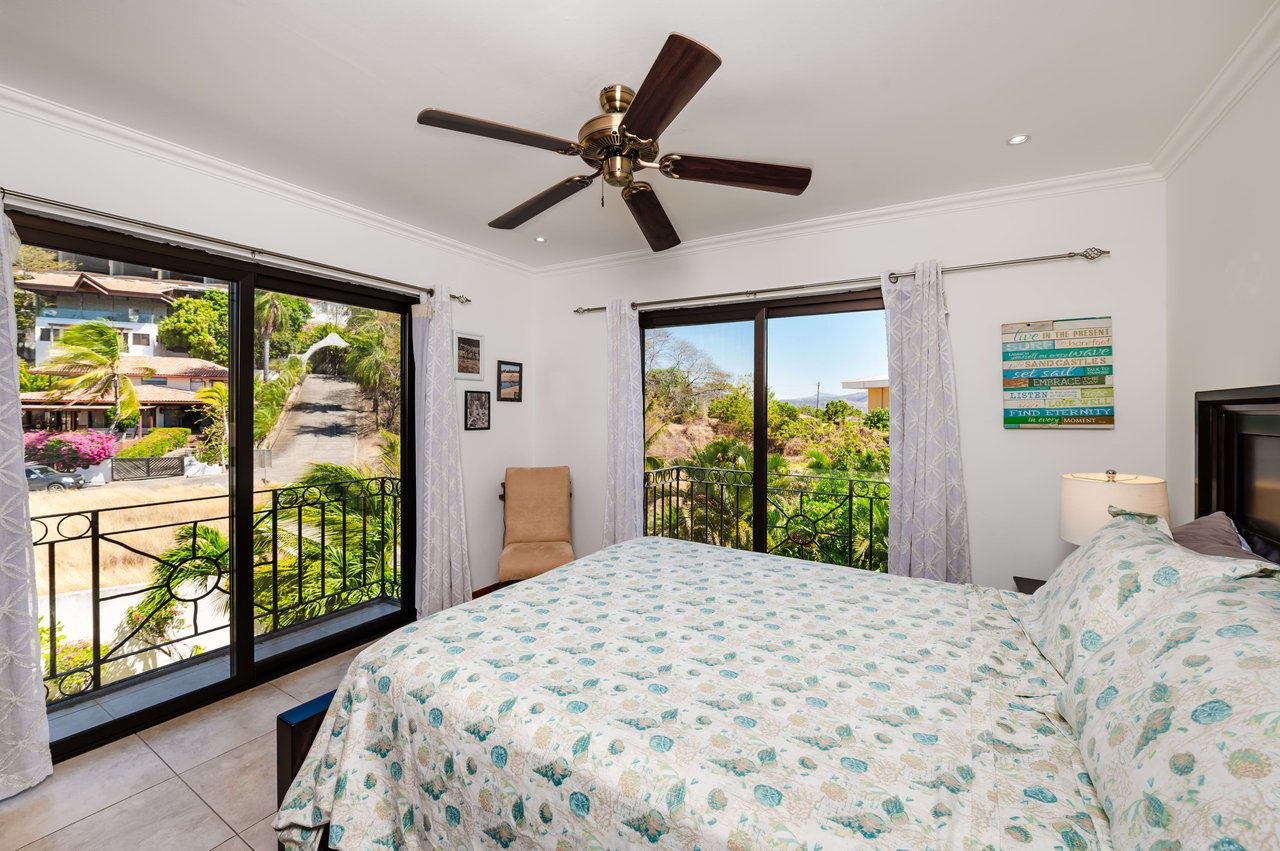Oceanica 805 | Beautiful Ocean Views