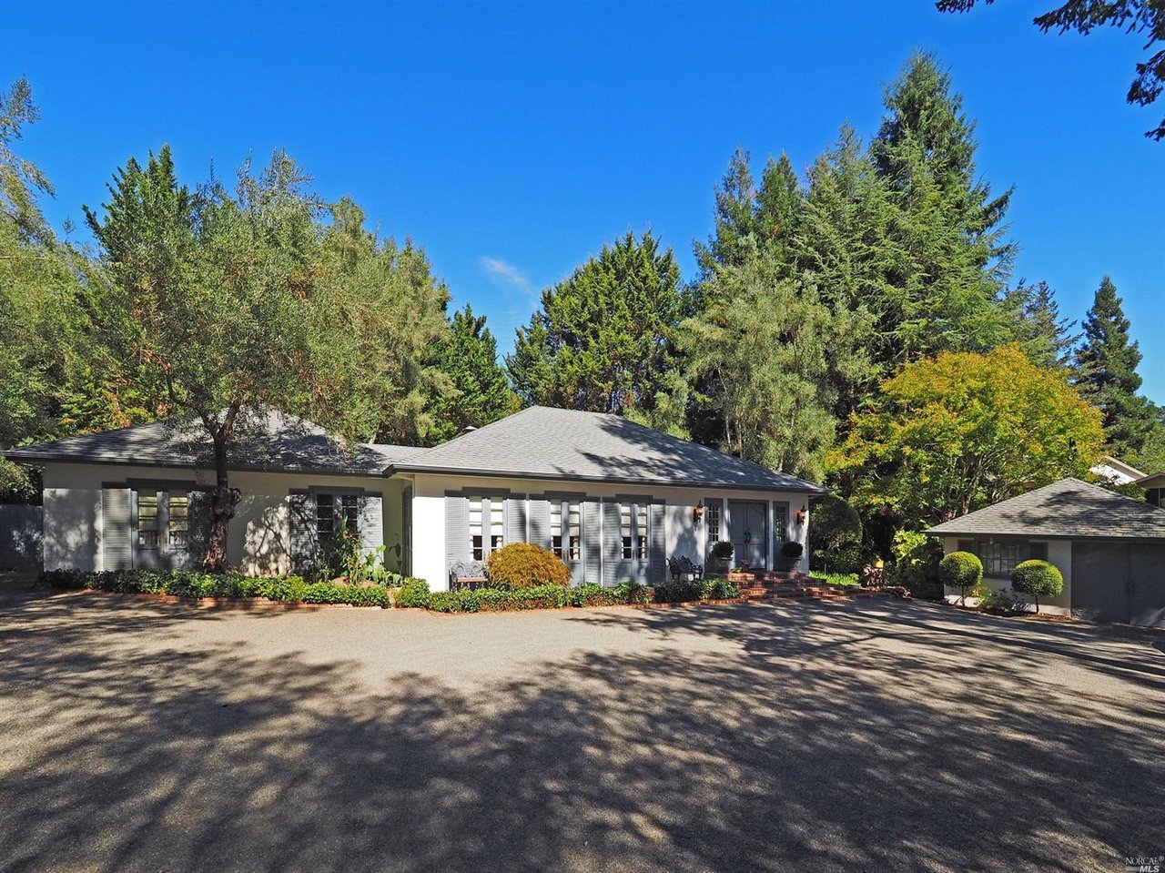 1058 Los Olivos Rd