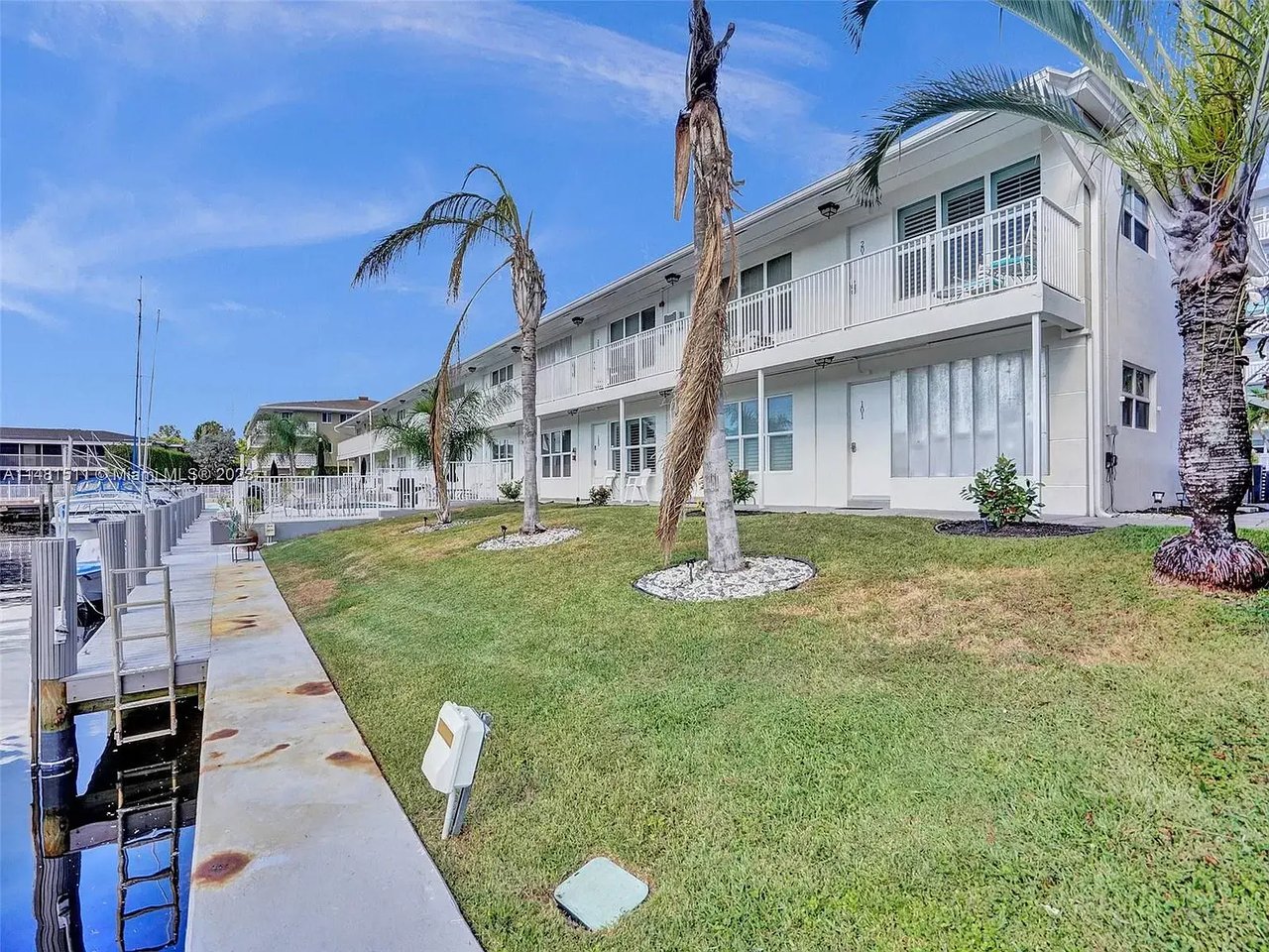 2808 NE 33rd Ct APT 110
