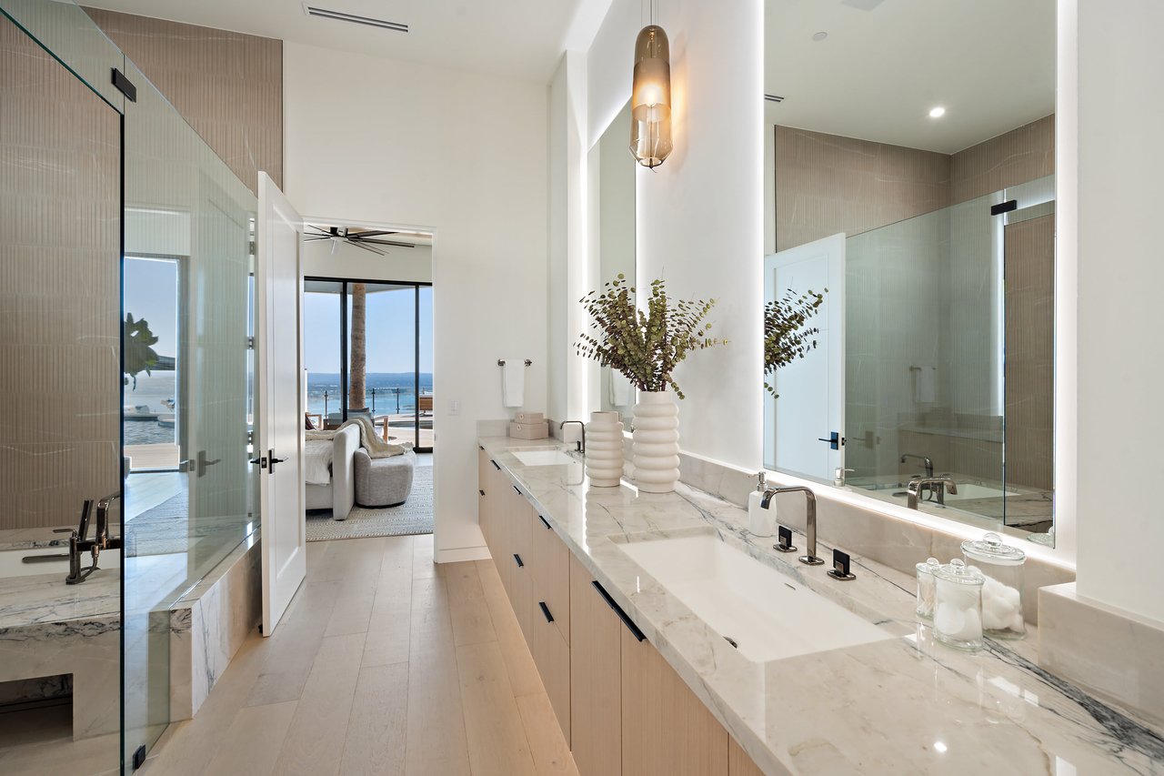 6809 Oasis Pass