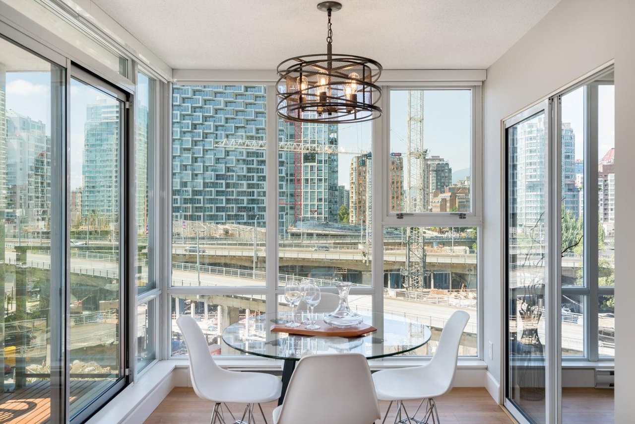 1003-550 Pacific Street, Vancouver