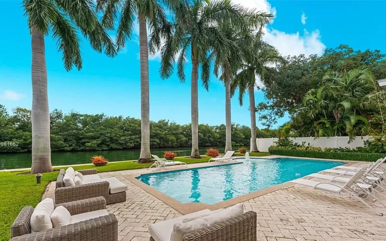 100 Cape Florida Dr