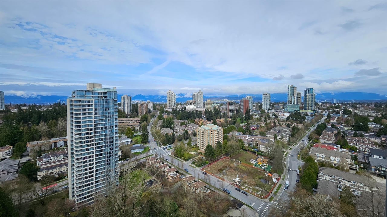 2903-7088 18th Ave