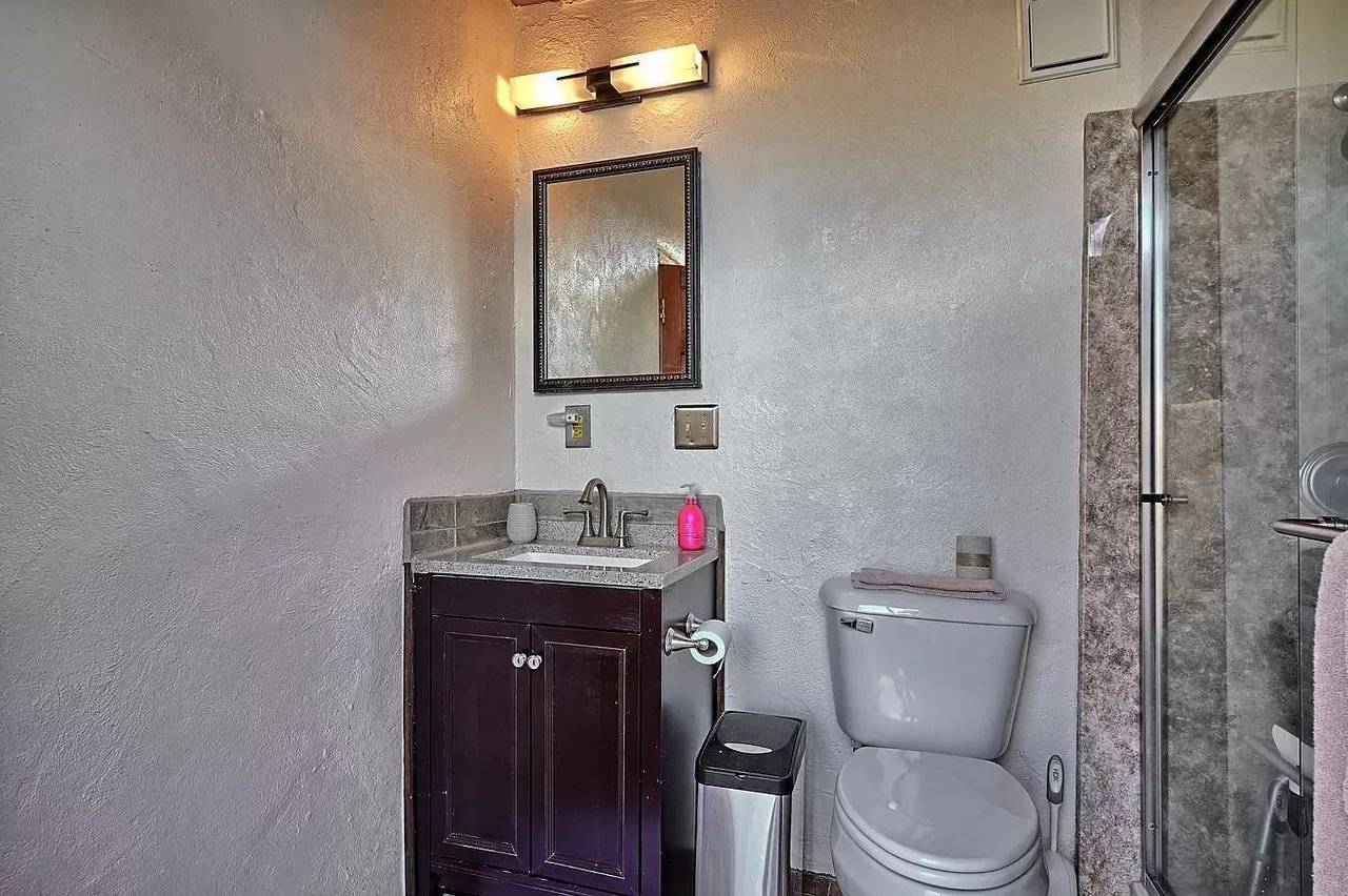 28 Alondra Rd