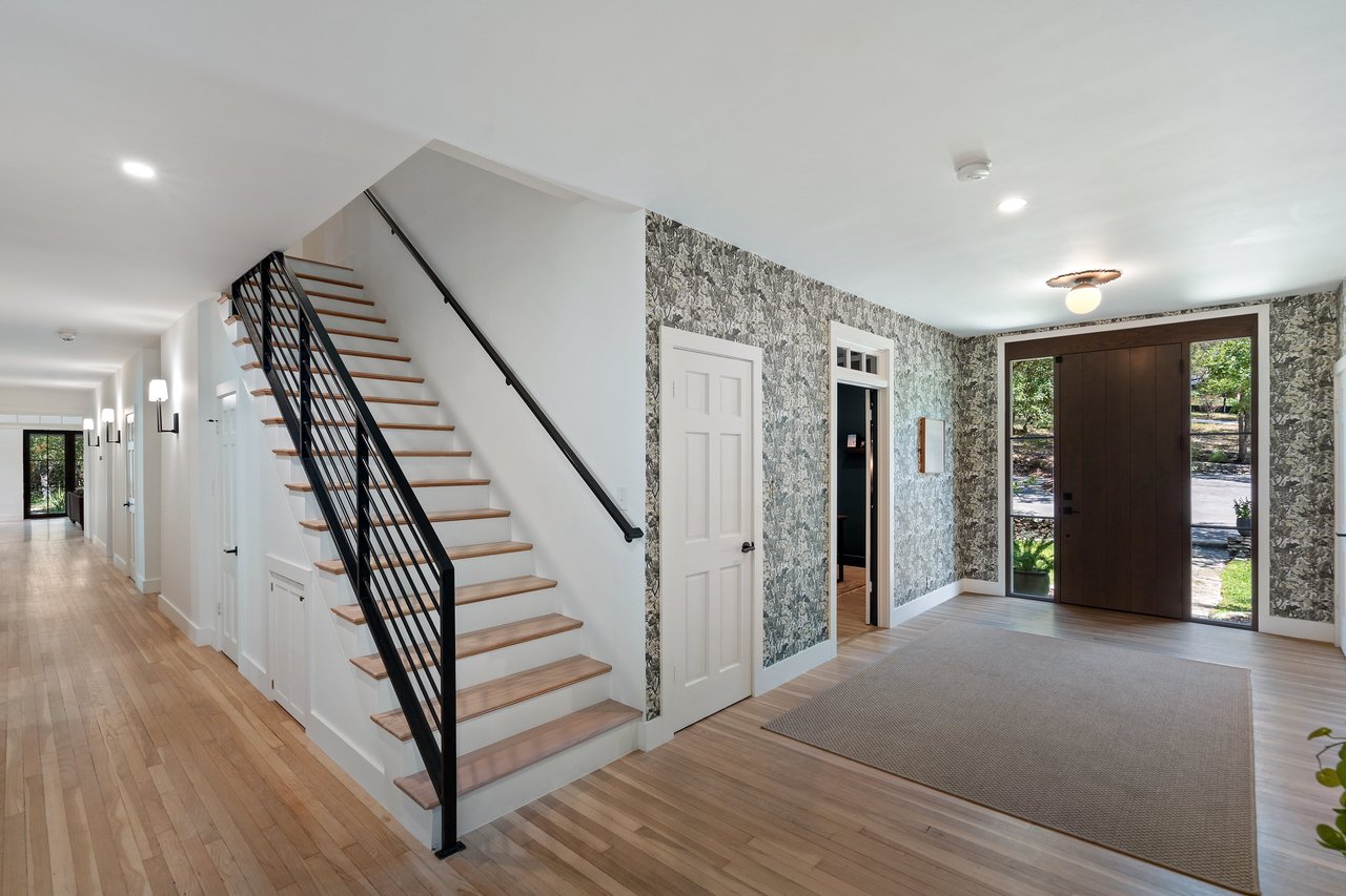 417 Ledgeway Ridge