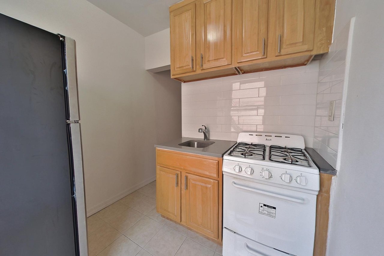 1410 York Avenue, Apt 5-B