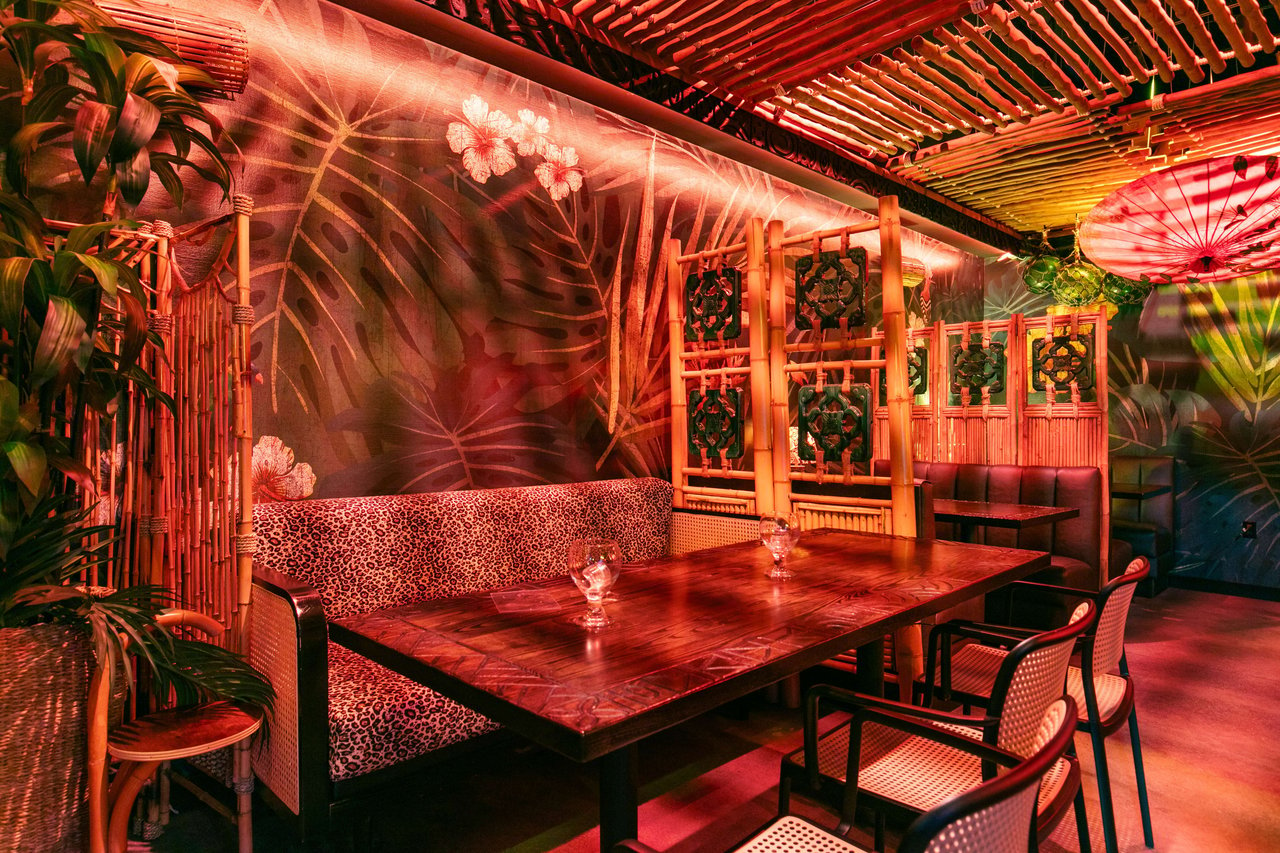 Luxury Reastaurant in Miami