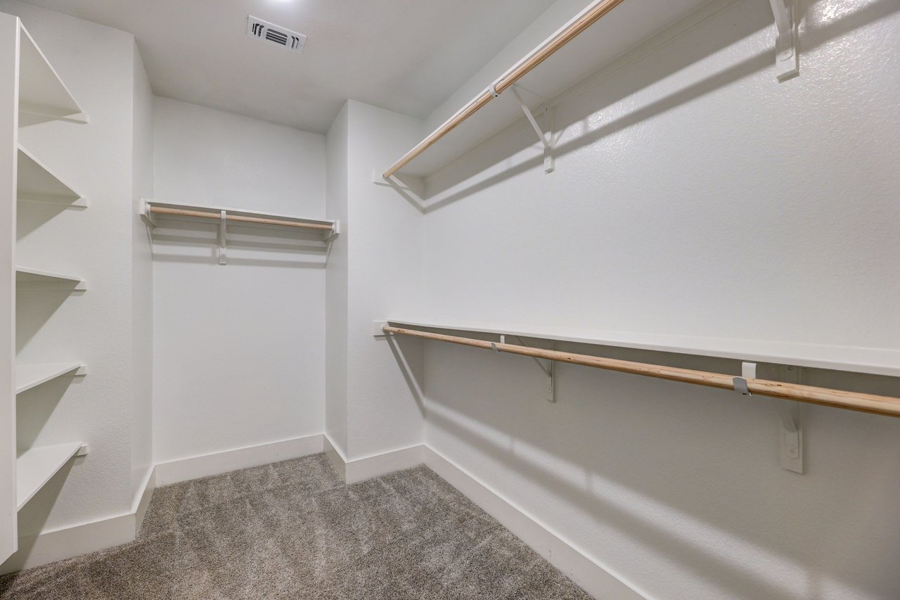 Stunning 2021 Meritage Home in Easton Park with FREE Solar Panels! Better Priced Than New Builds and Move-In Ready!