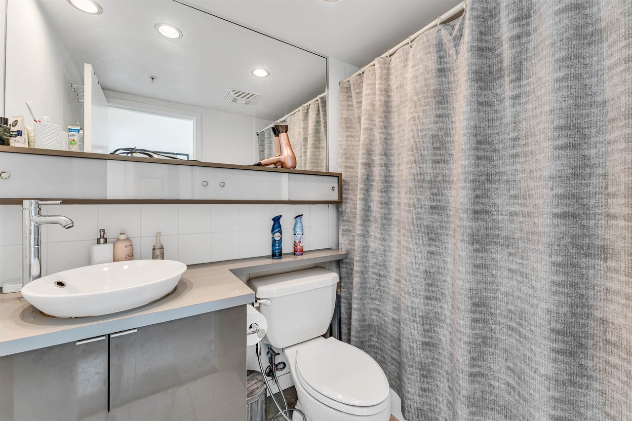 3202-928 Beatty Street, Vancouver