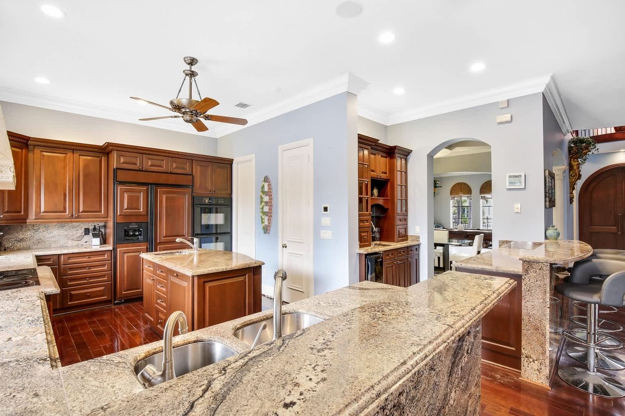 820 Ocean Inlet Dr