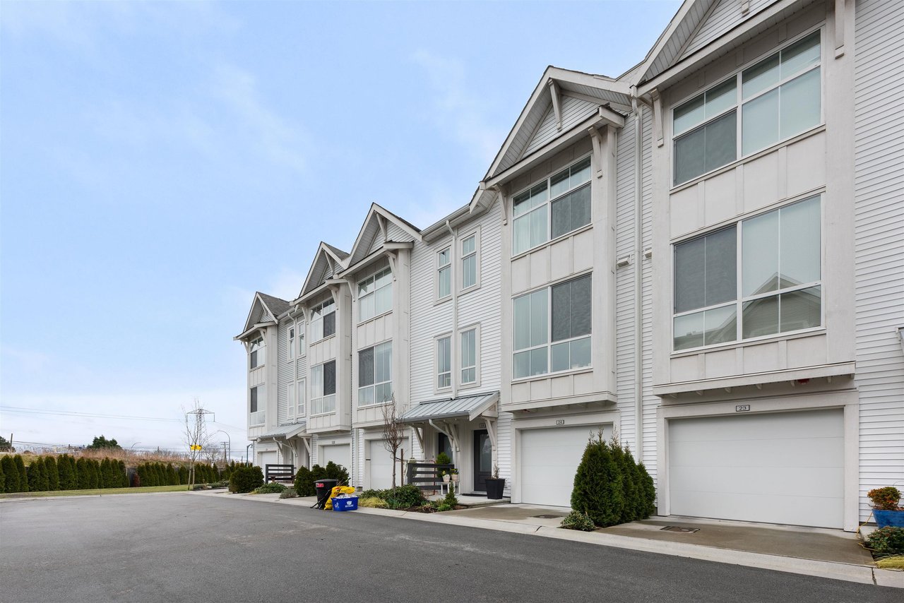 24-4726 Orca Wy