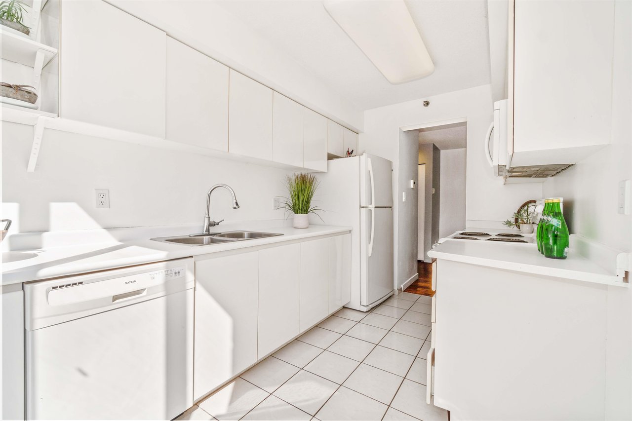 305-3061 E Kent Ave N Ave