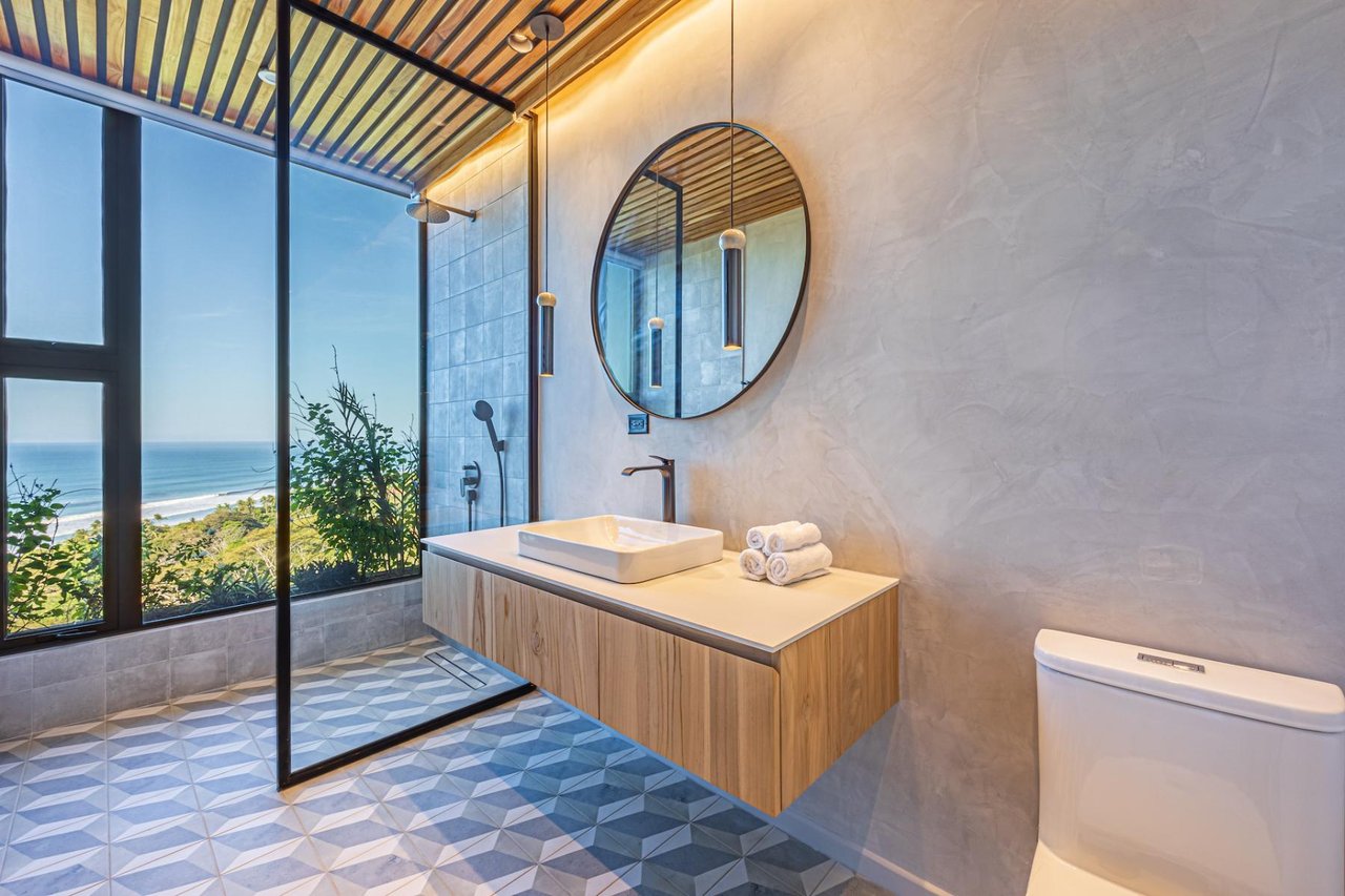 Designer Tropical Ocean View Home, Dominical, Puntarenas