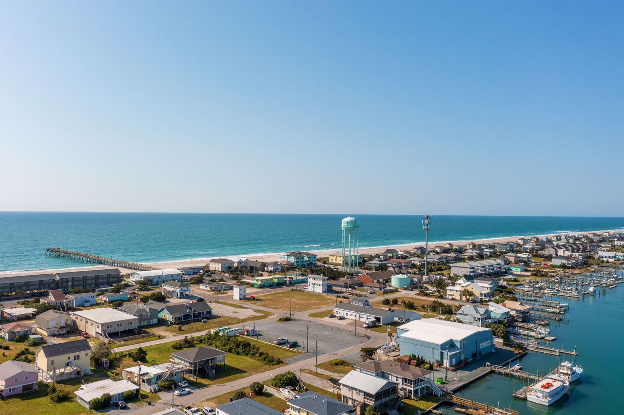 TOPSAIL BEACH