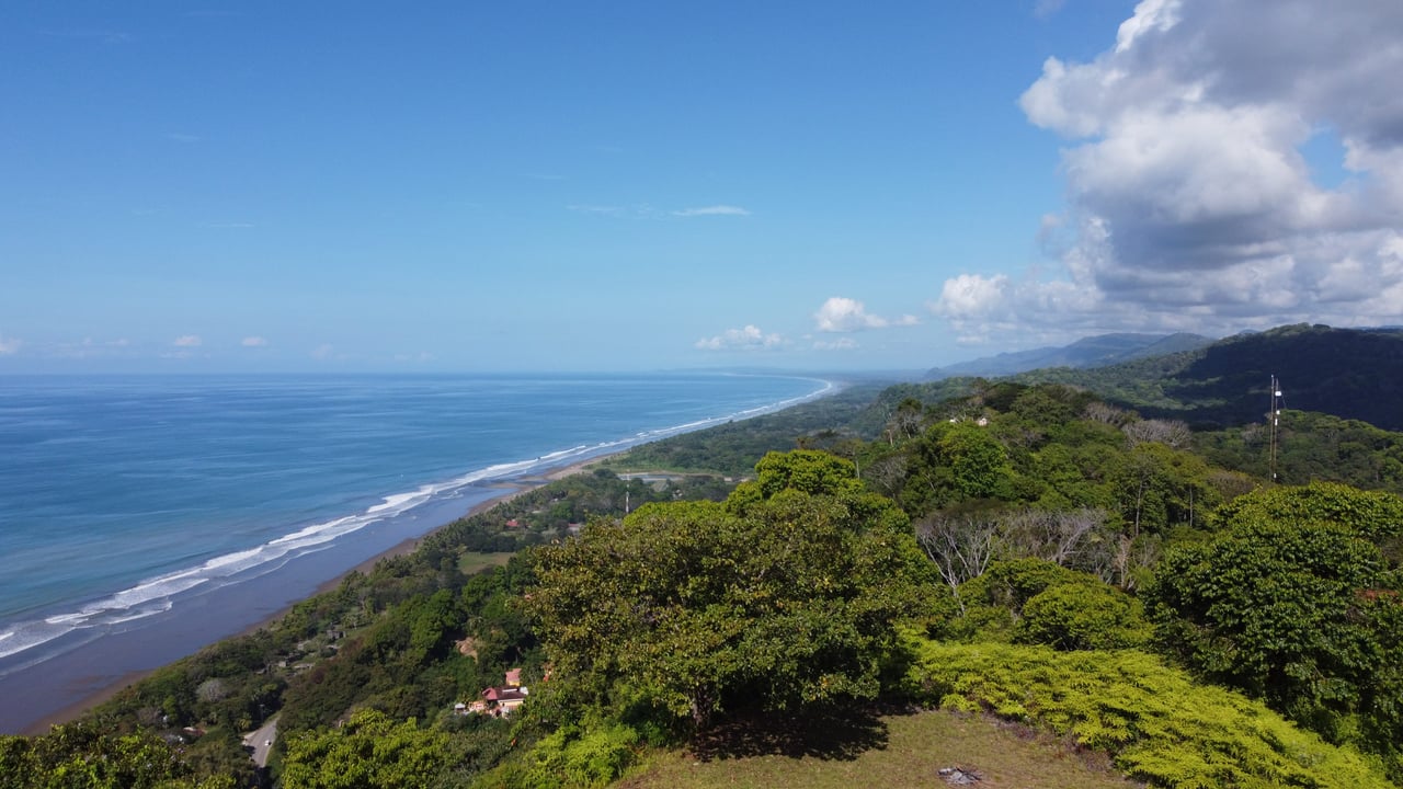 MANGO MANOR RIDGE PREMIER OCEAN VIEW PROPERTY IN DOMINICAL