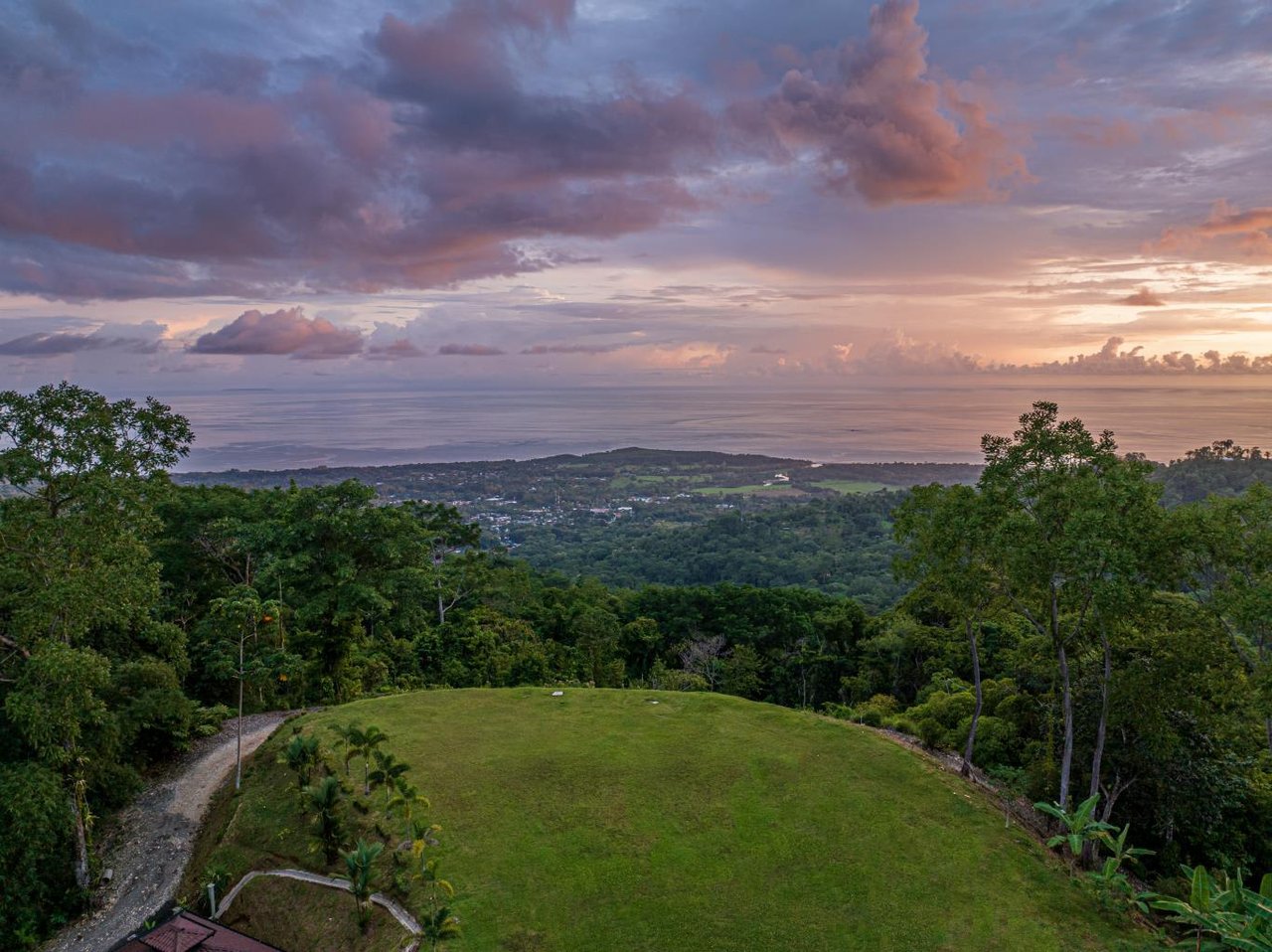 4 Villas, 2 Pools, Extraordinary Luxury Estate with Whale's Tail Views