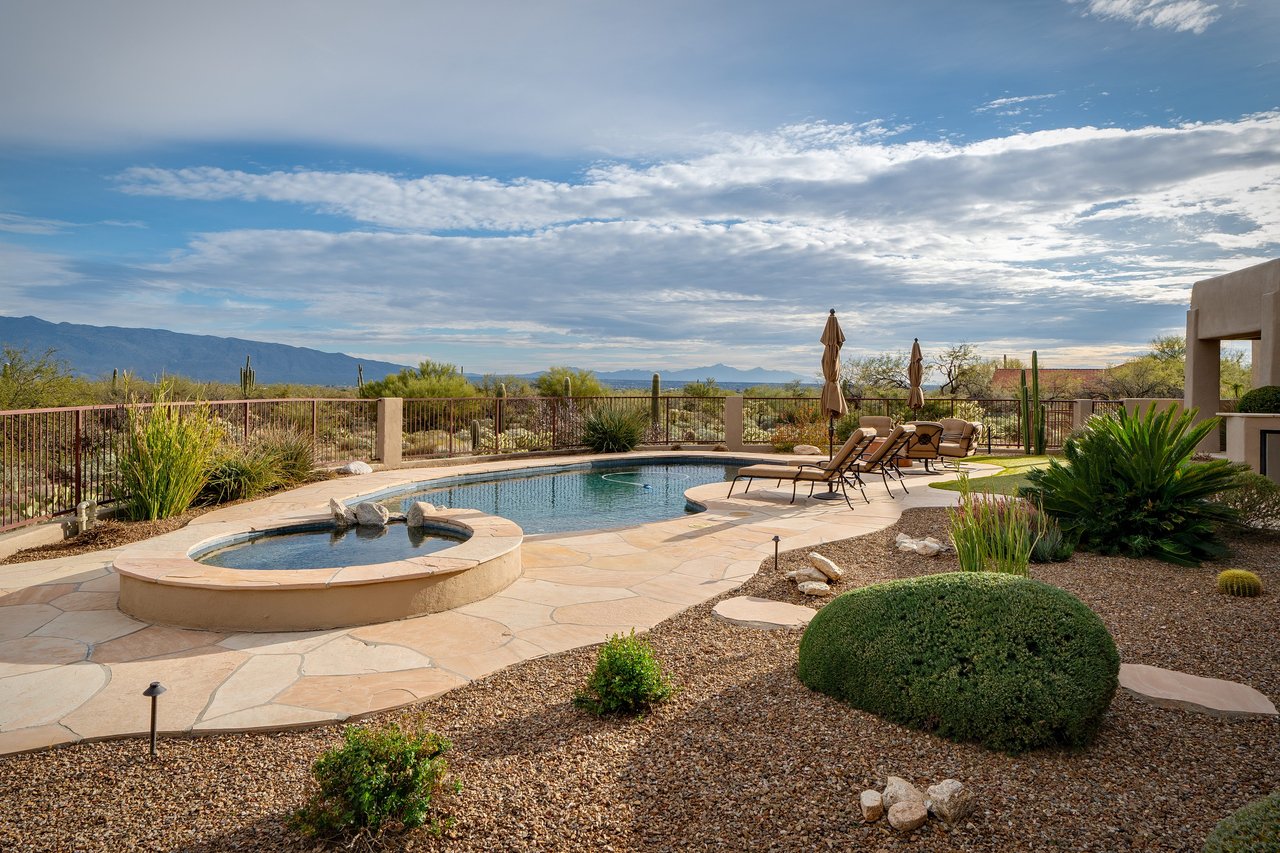 Stunning Desert Contemporary 