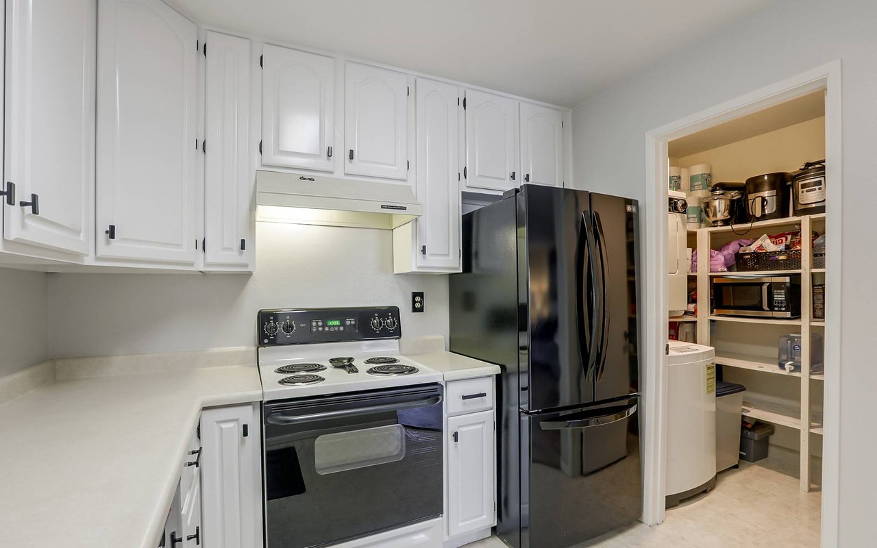 1055 N Capitol Ave, #127