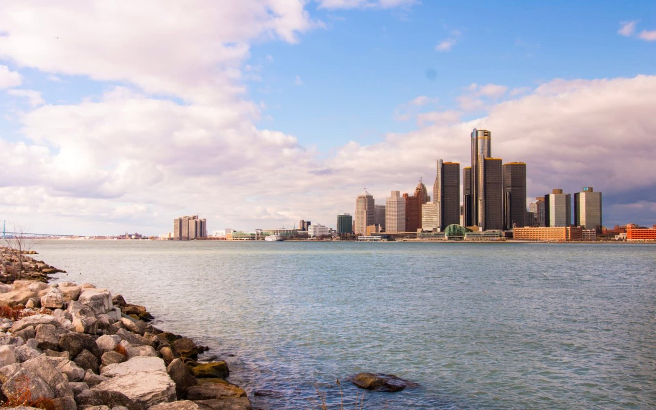 7 Easy Day Trips Within 2 Hours of Downtown Detroit