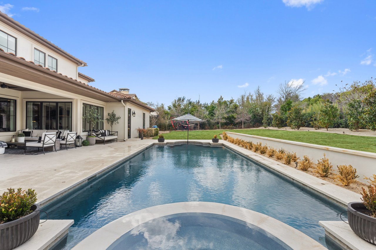 12917 Hacienda Ridge