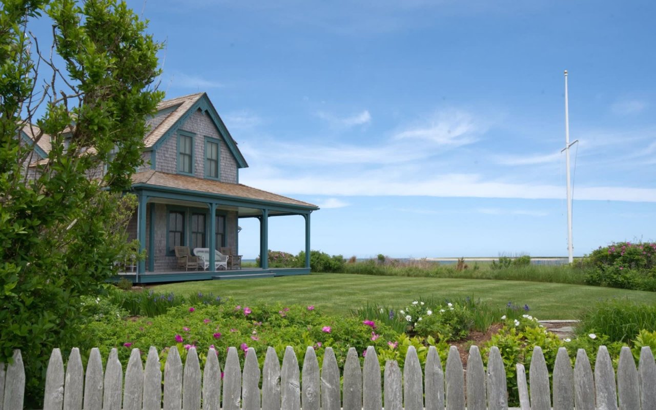 Top 10 House Hunting Mistakes