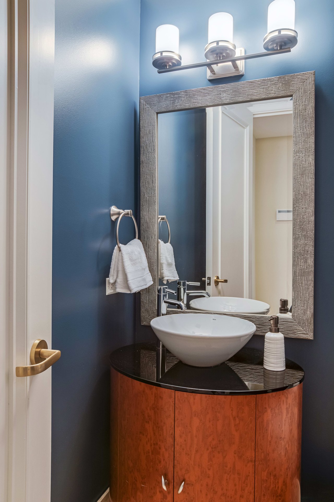 Four Seasons Residence 30A