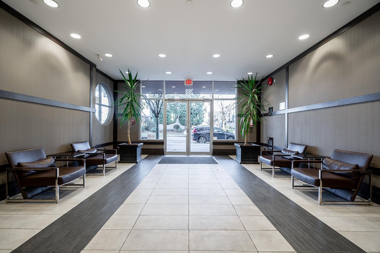 407-288 Hampton Street, New Westminster
