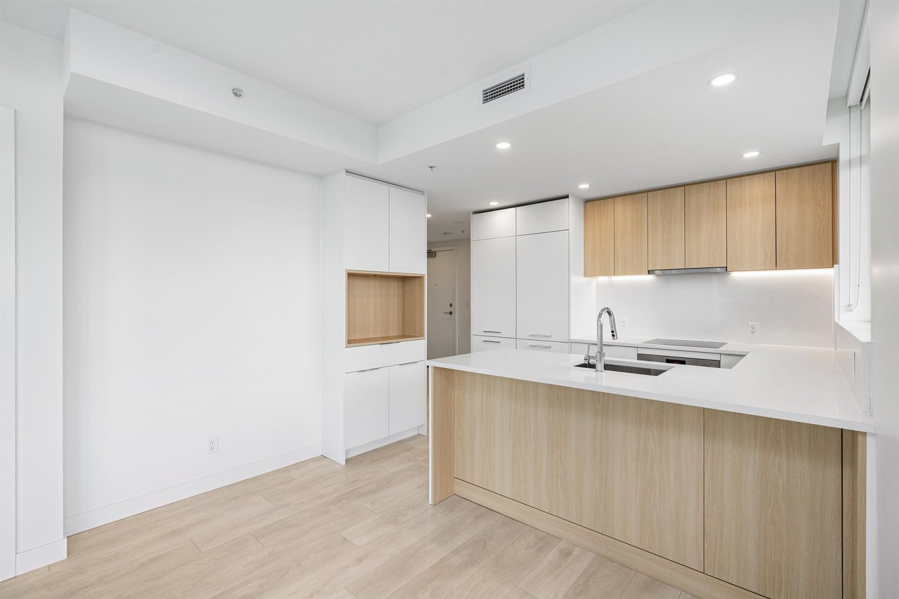 1805-13318 104 Ave