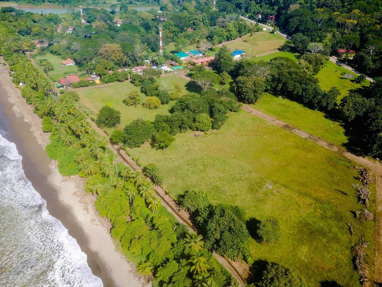 Titled Commercial Development Site, Dominical, Puntarenas