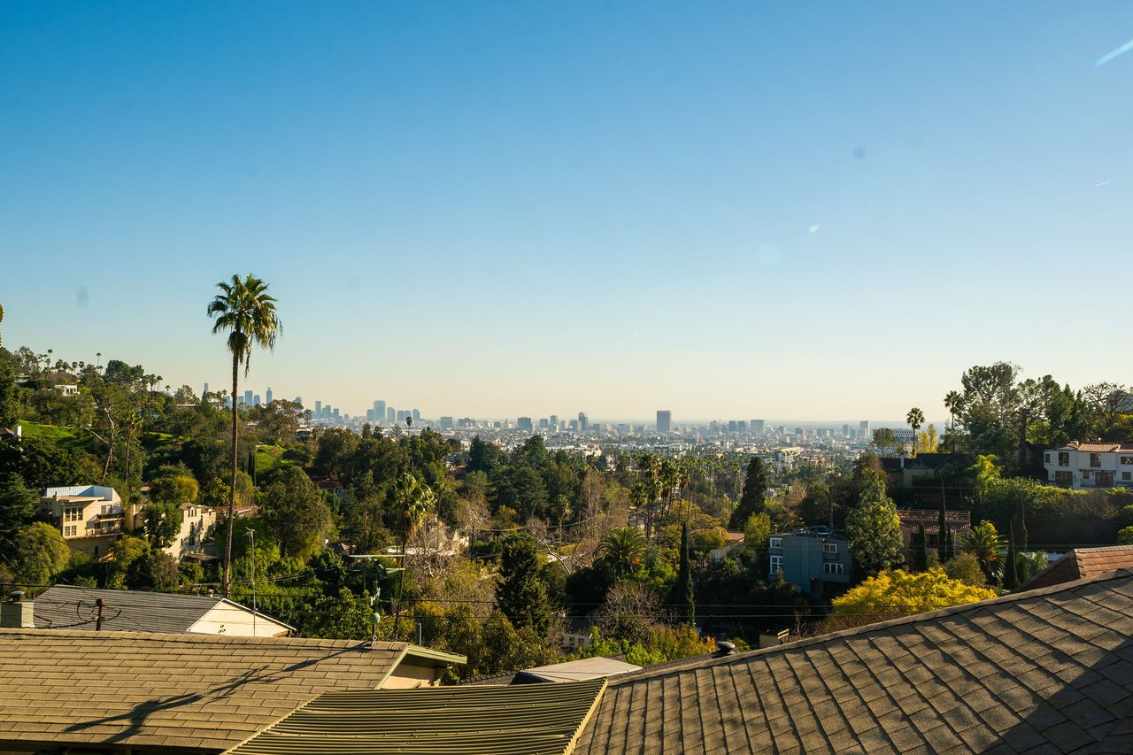 Hollywood Hills Pied de Terre - Another Off Market Sale