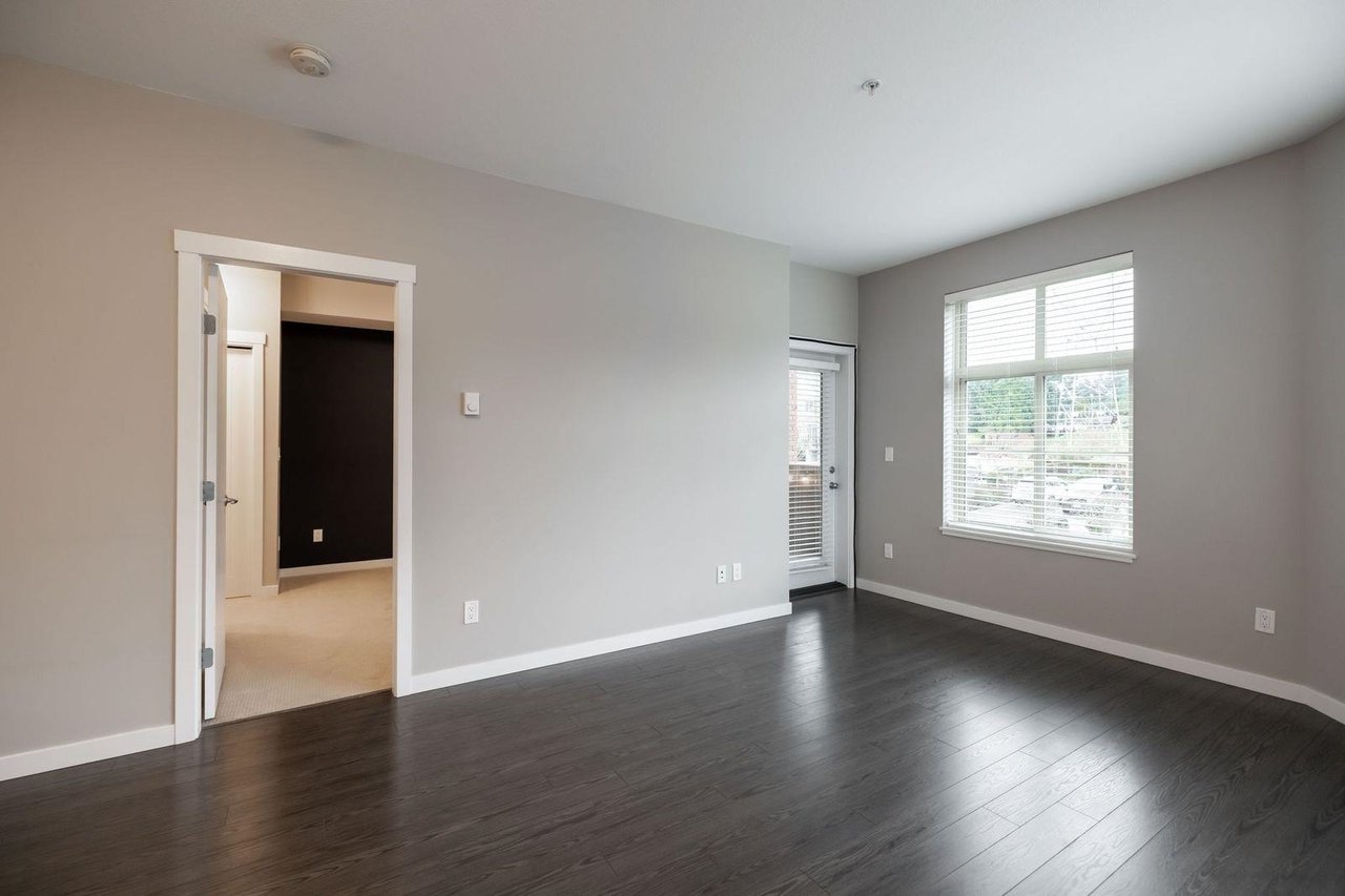 311-2855 156 St