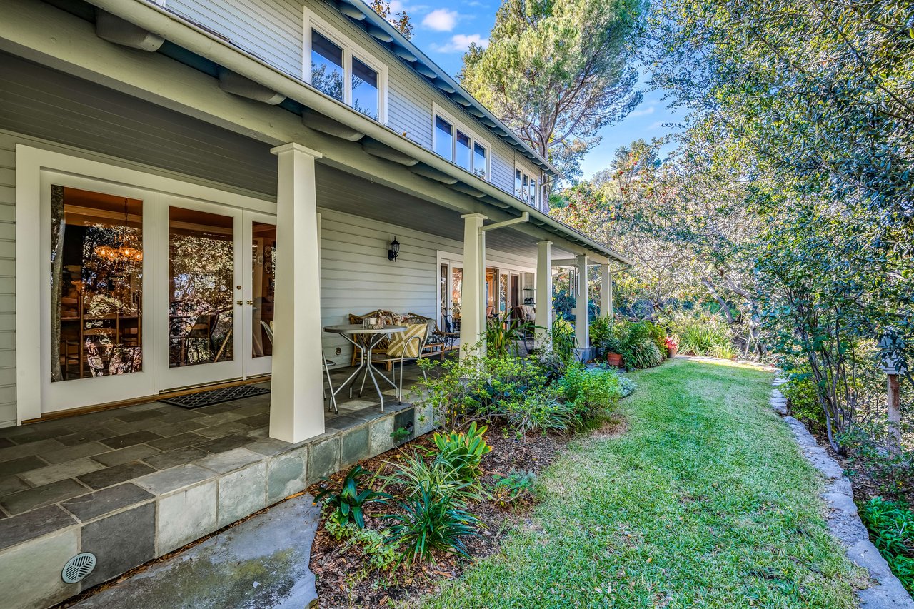 12184 Laurel Terrace Dr