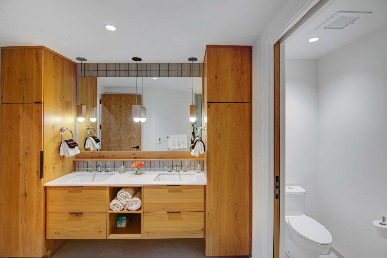 Electric Pass Lodge Luxury 2 Bedroom Condo 