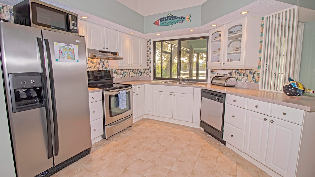 10611 SE Jupiter Narrows Dr