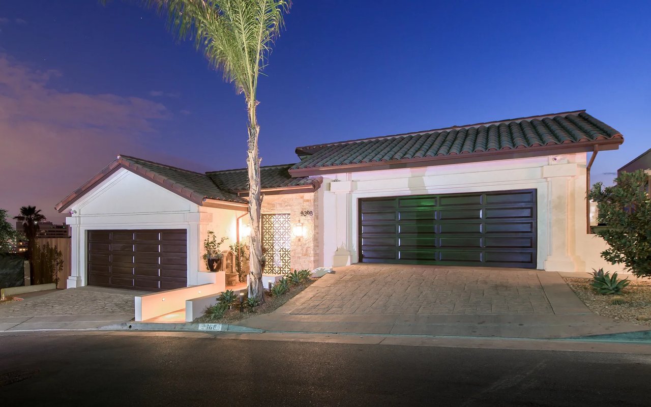 9368 Flicker Way