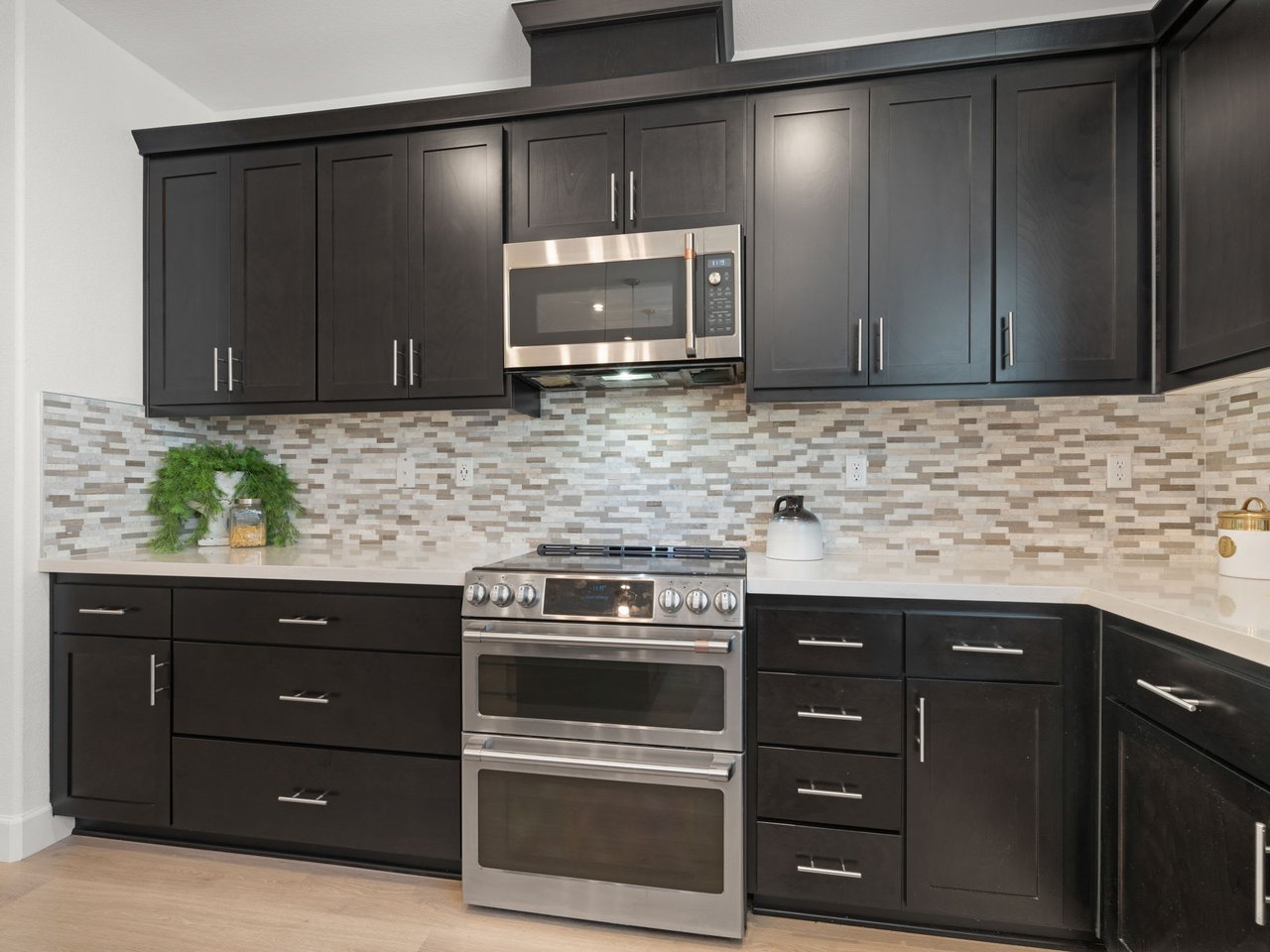 Dark Cabinets Double Oven