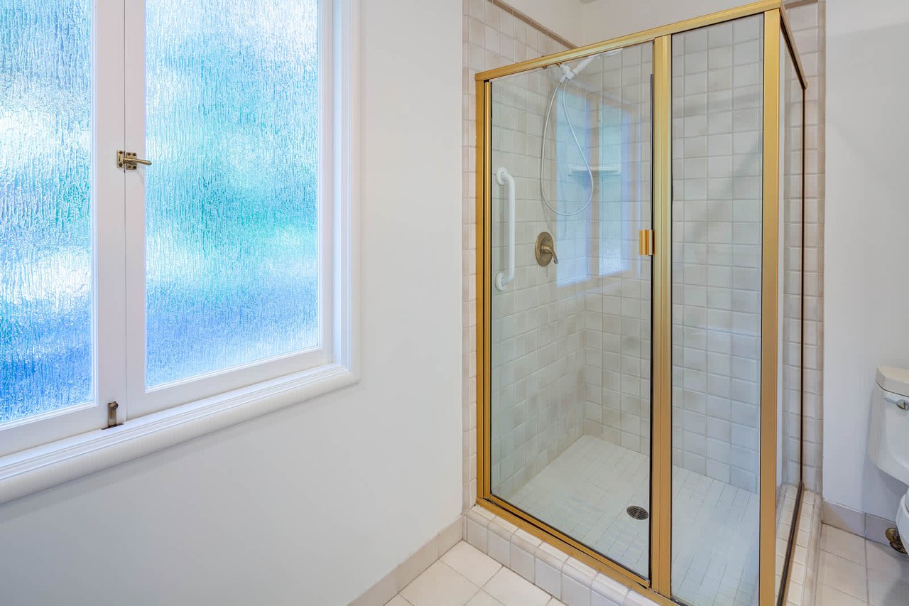 20 Rosebank Avenue, Kentfield