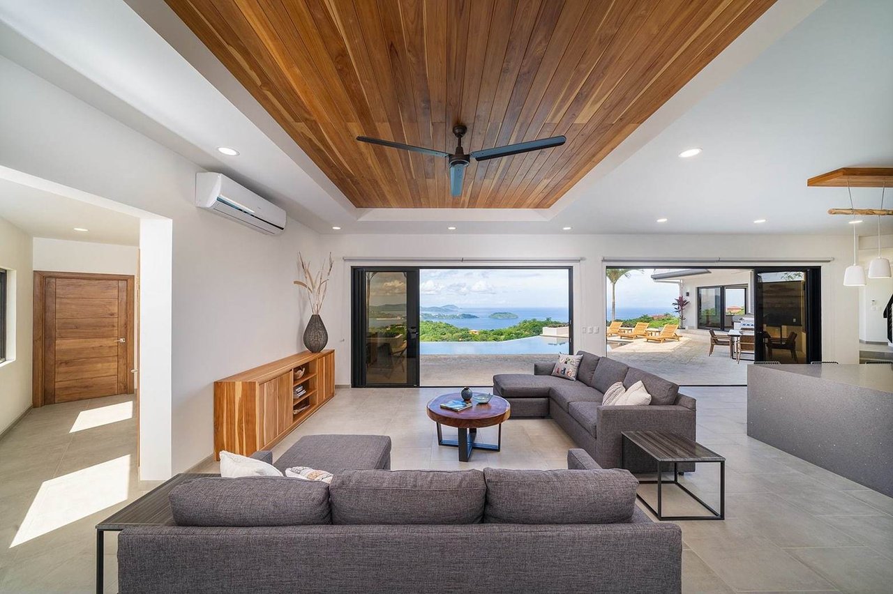 Modern Coastal Ocean View Villa, Flamingo, Guanacaste