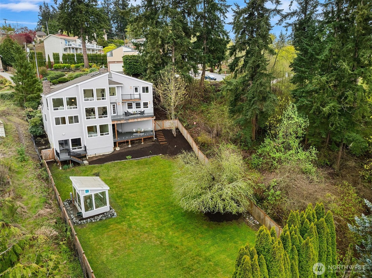 10612 MacArthur Lane, Mukilteo