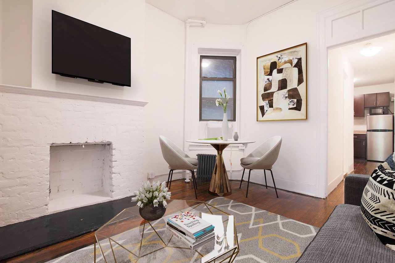 615.5 Hudson Street, Apt 3