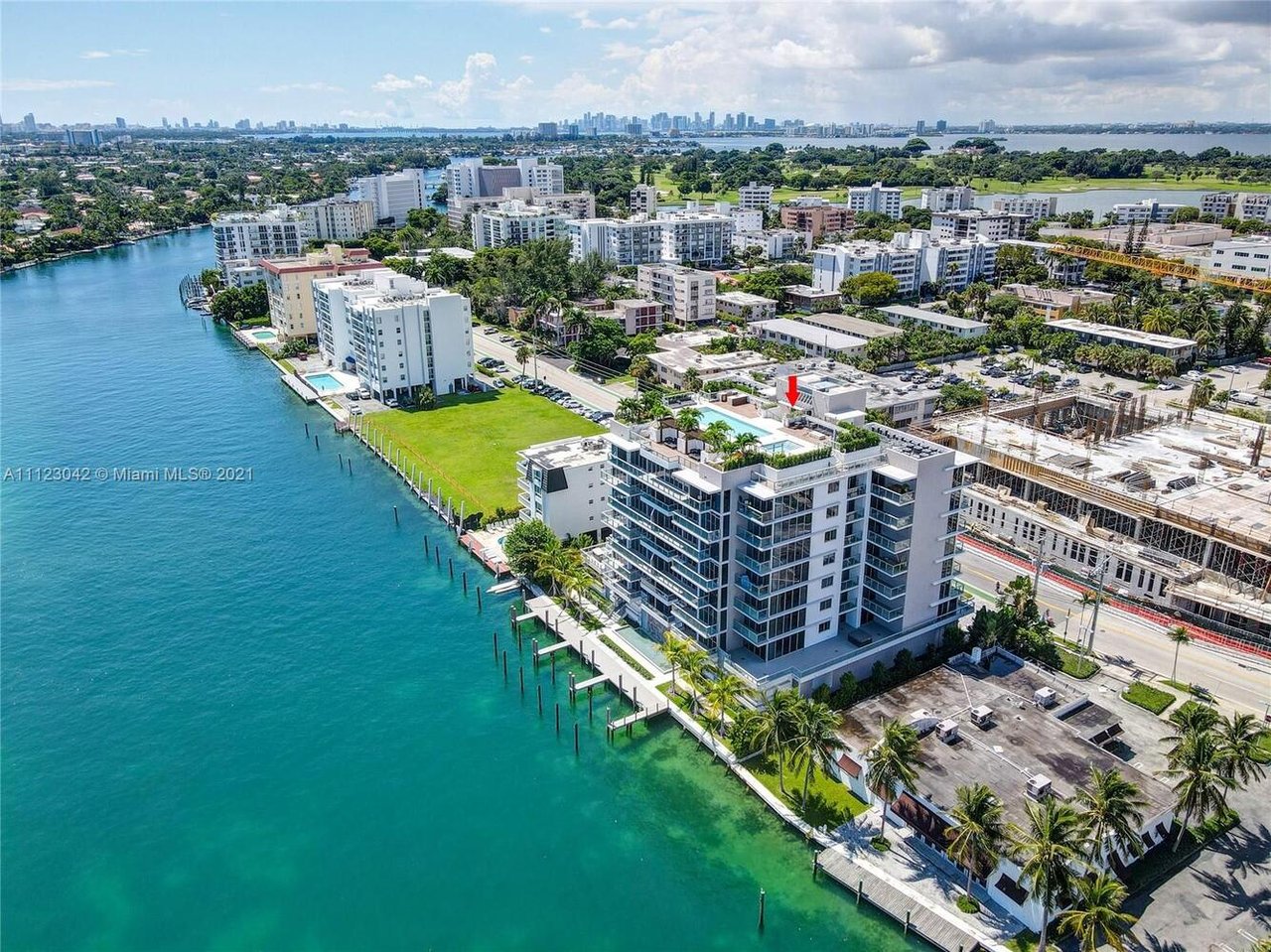 9521 E Bay Harbor Dr, #LP801