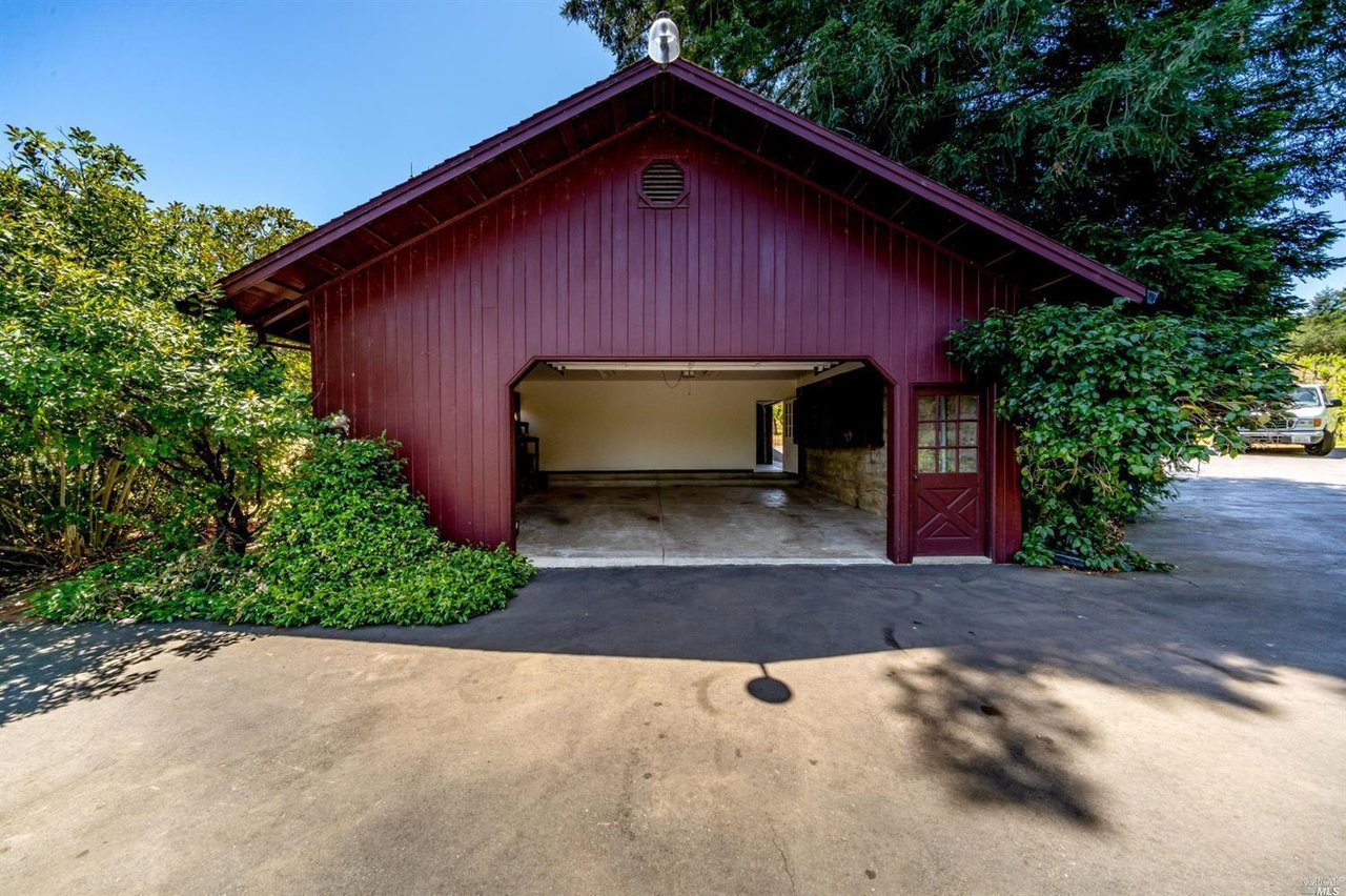 3875 W Dry Crk Rd