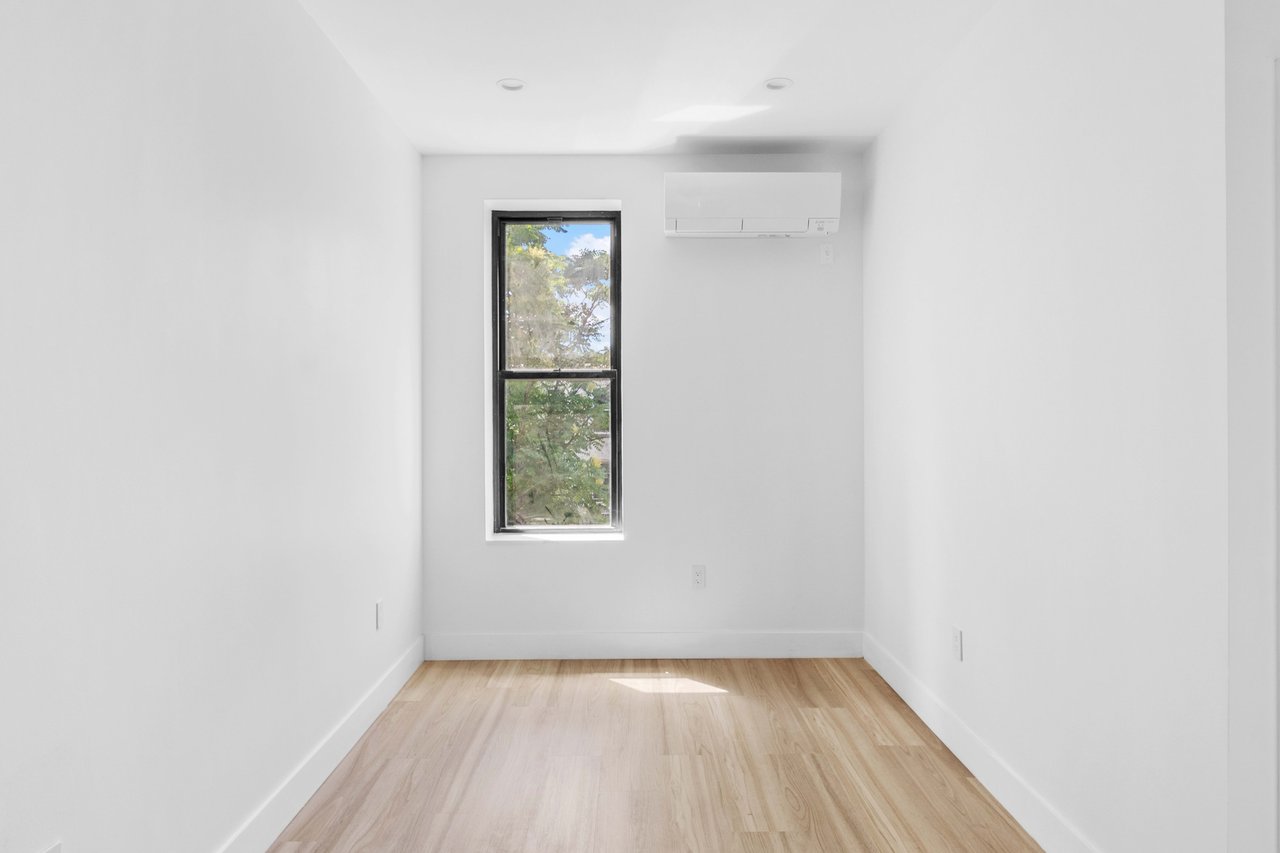 378 Kosciuszko St, Unit 5