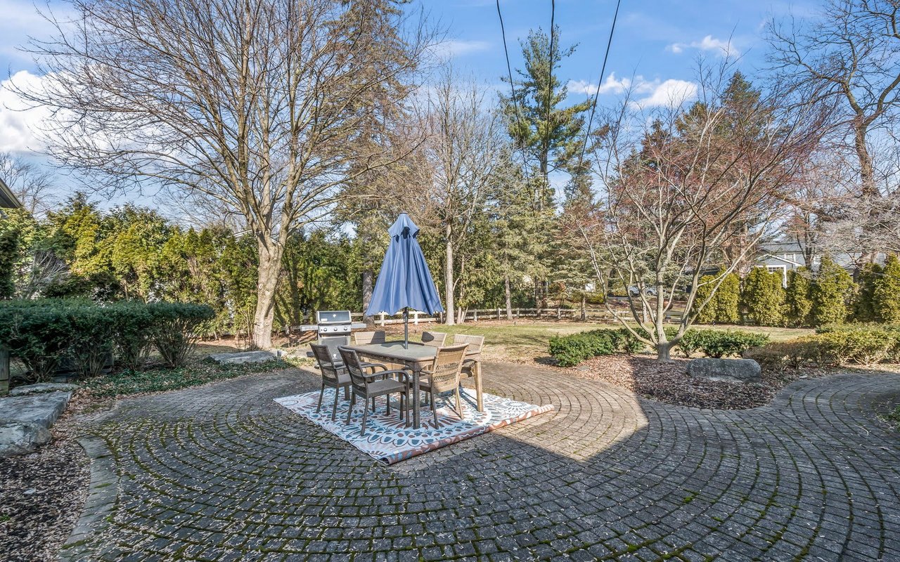 654 Hamilton Road