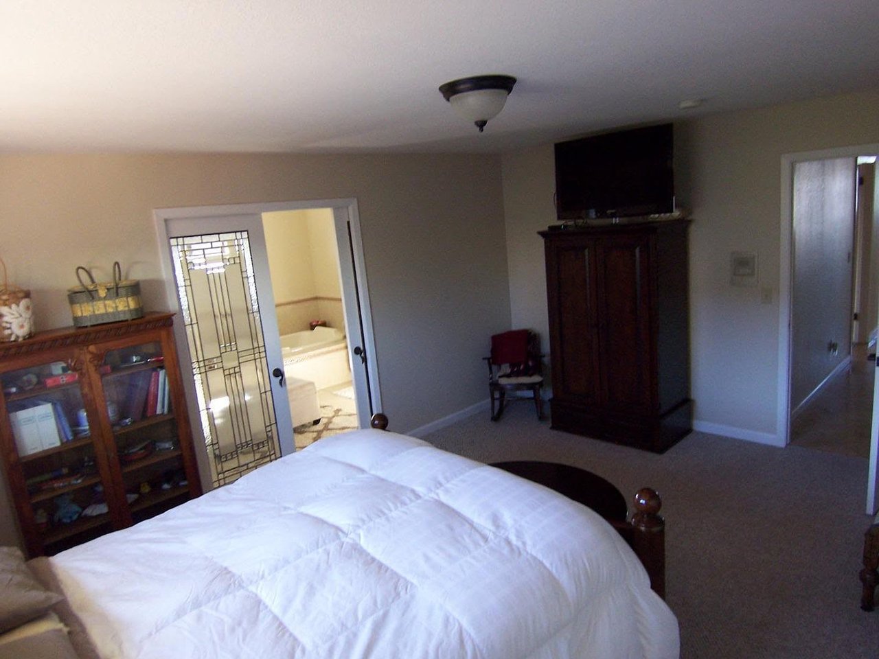 1246 Amador Ave